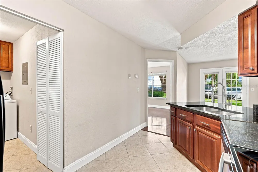 2550 ALAFAYA TRAIL #12104 Orlando, FL 32826