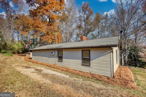 3001 Highway 213