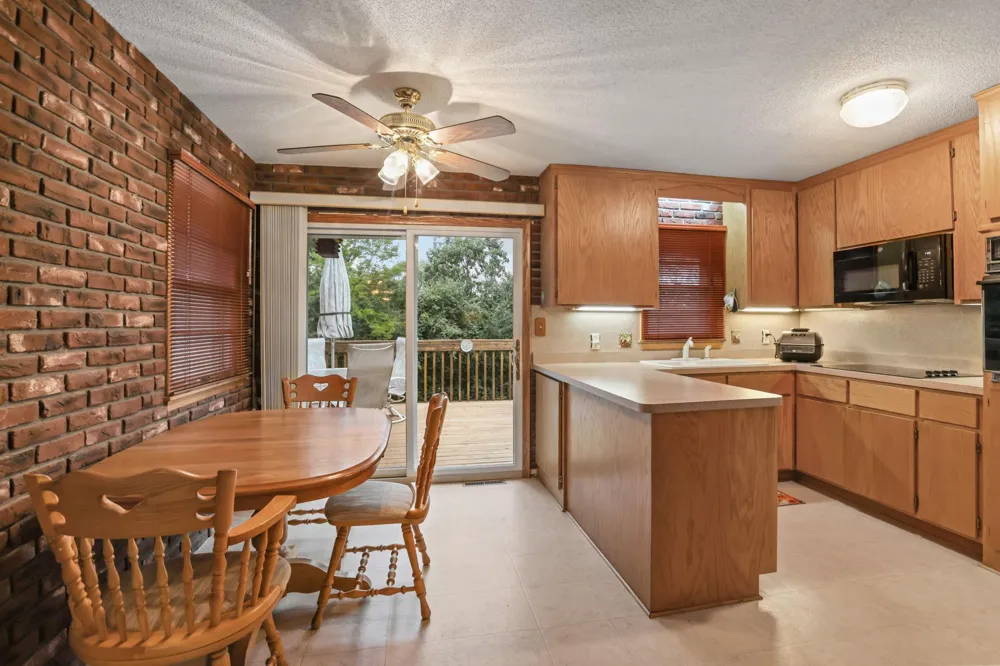 1933 Flandrau Street Maplewood, MN 55109