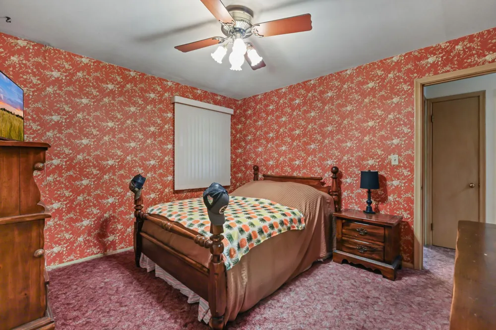 1933 Flandrau Street Maplewood, MN 55109