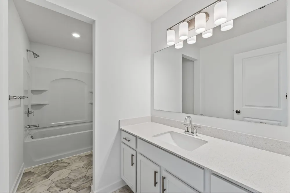 7636 Lotus Lane Lino Lakes, MN 55014