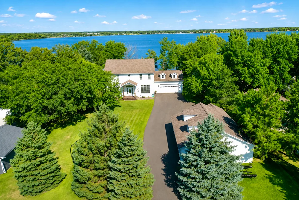 45207 Lamplight Drive Ottertail, MN 56571