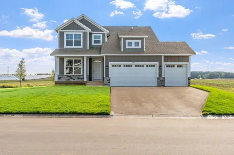 327 Otto Drive NW