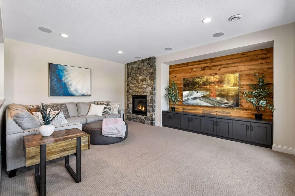 4730 Augusta Street Orono, MN 55364
