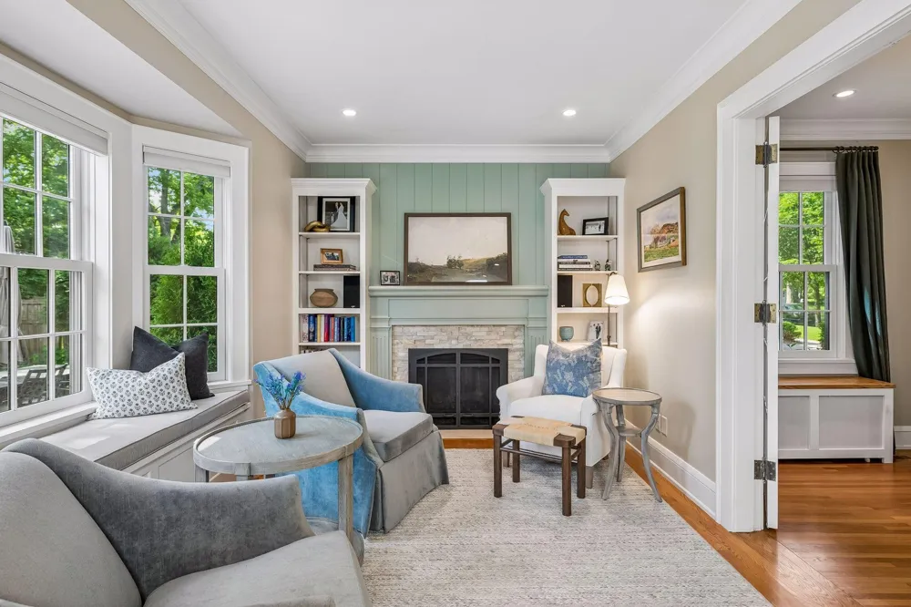4517 Wooddale Avenue Edina, MN 55424