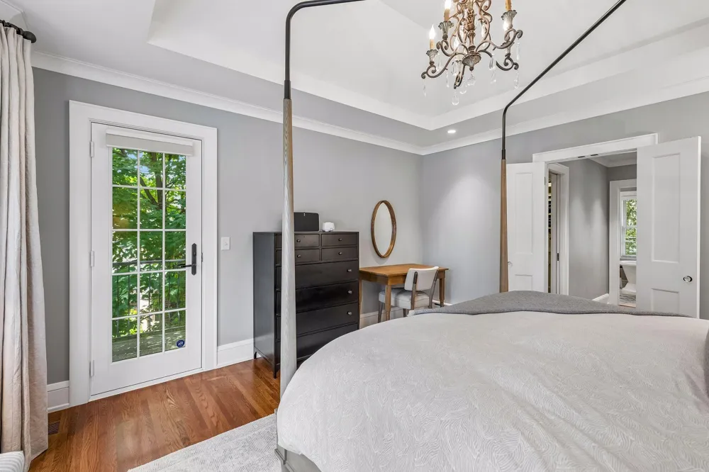 4517 Wooddale Avenue Edina, MN 55424