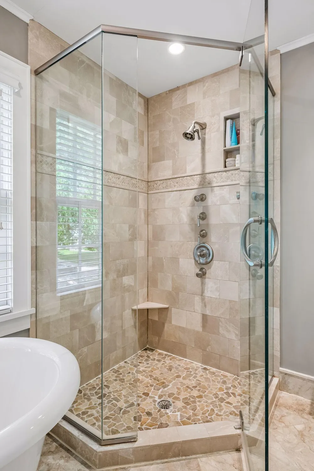 4517 Wooddale Avenue Edina, MN 55424
