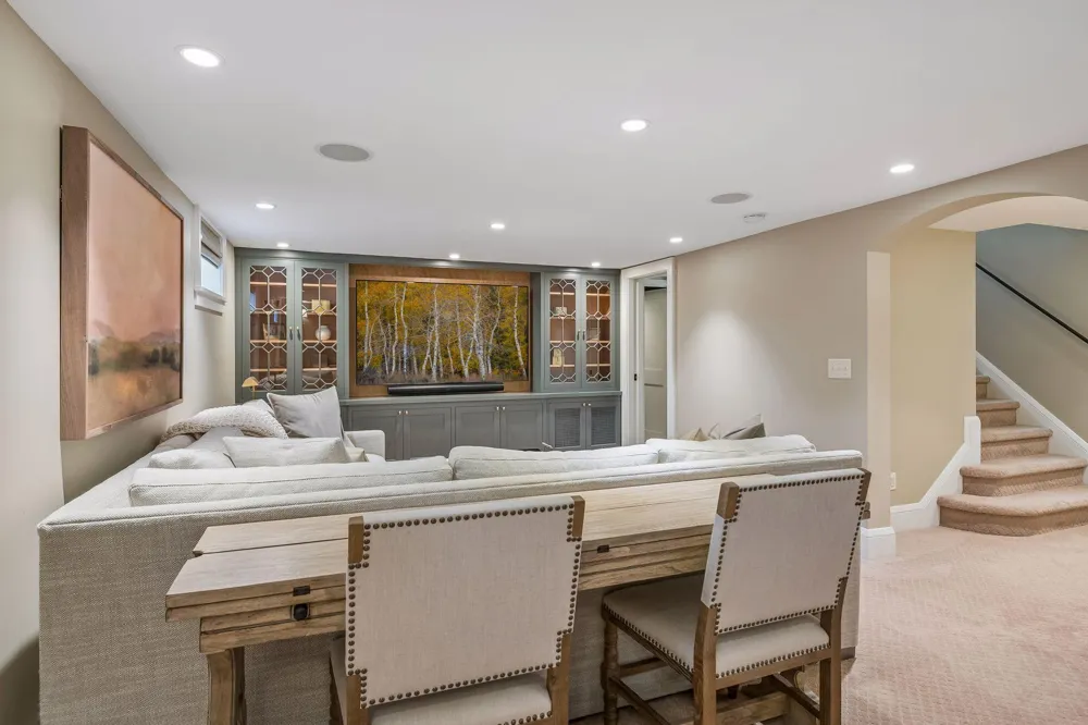 4517 Wooddale Avenue Edina, MN 55424