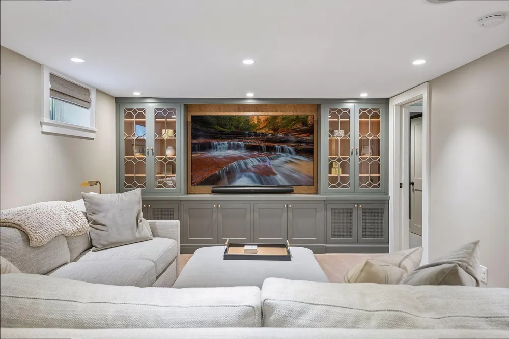 4517 Wooddale Avenue Edina, MN 55424