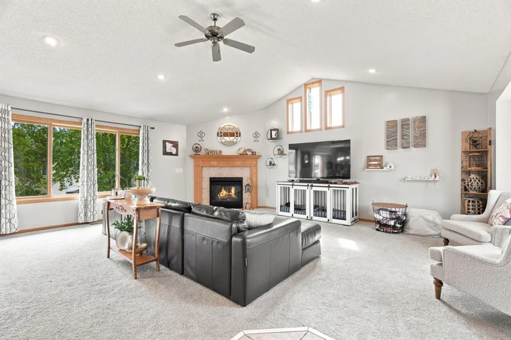 8060 Padgett Avenue NE Otsego, MN 55330