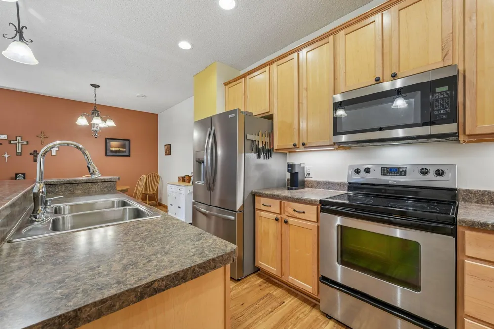 15588 Emerald Drive #6 Hugo, MN 55038