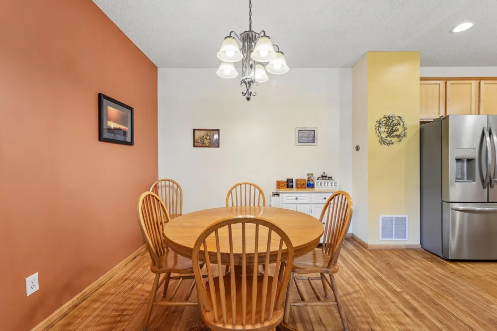 15588 Emerald Drive #6 Hugo, MN 55038