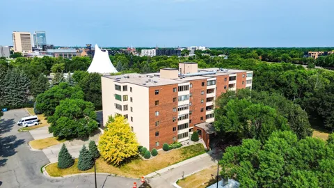 105 3rd Street #201