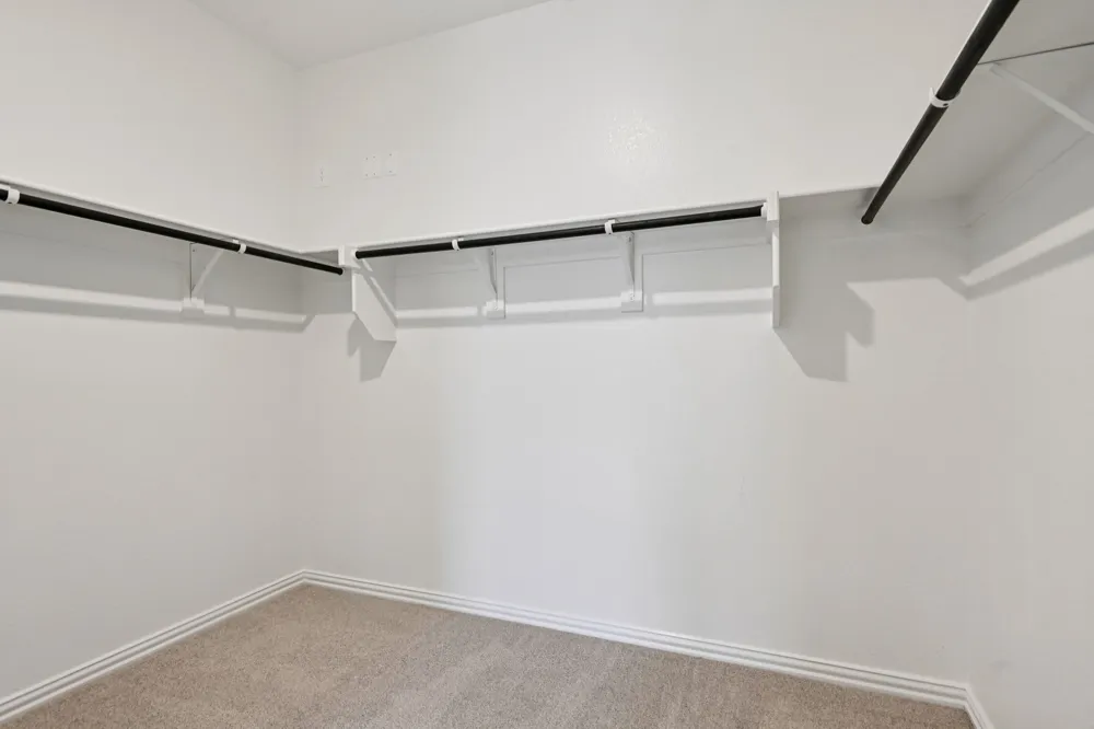 2113 Longchamp Lane Seagoville, TX 75159