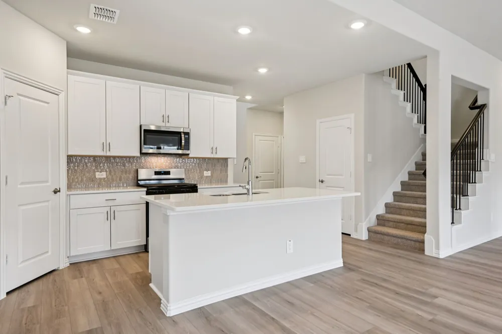 2113 Longchamp Lane Seagoville, TX 75159