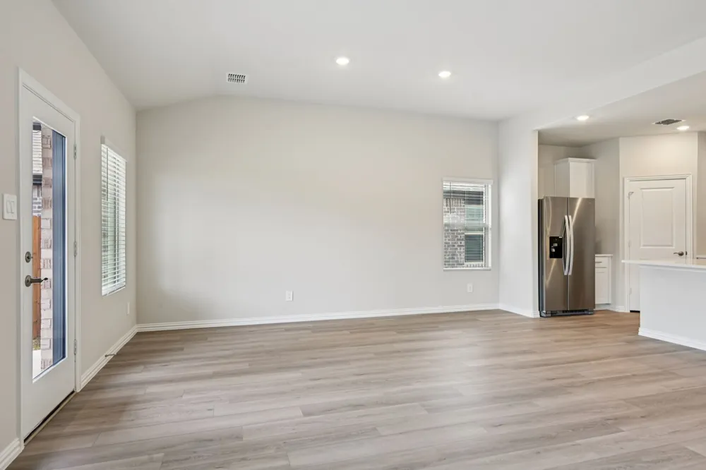 2113 Longchamp Lane Seagoville, TX 75159
