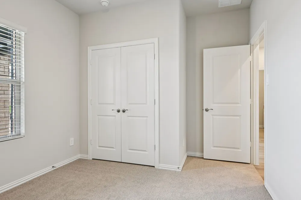 2113 Longchamp Lane Seagoville, TX 75159