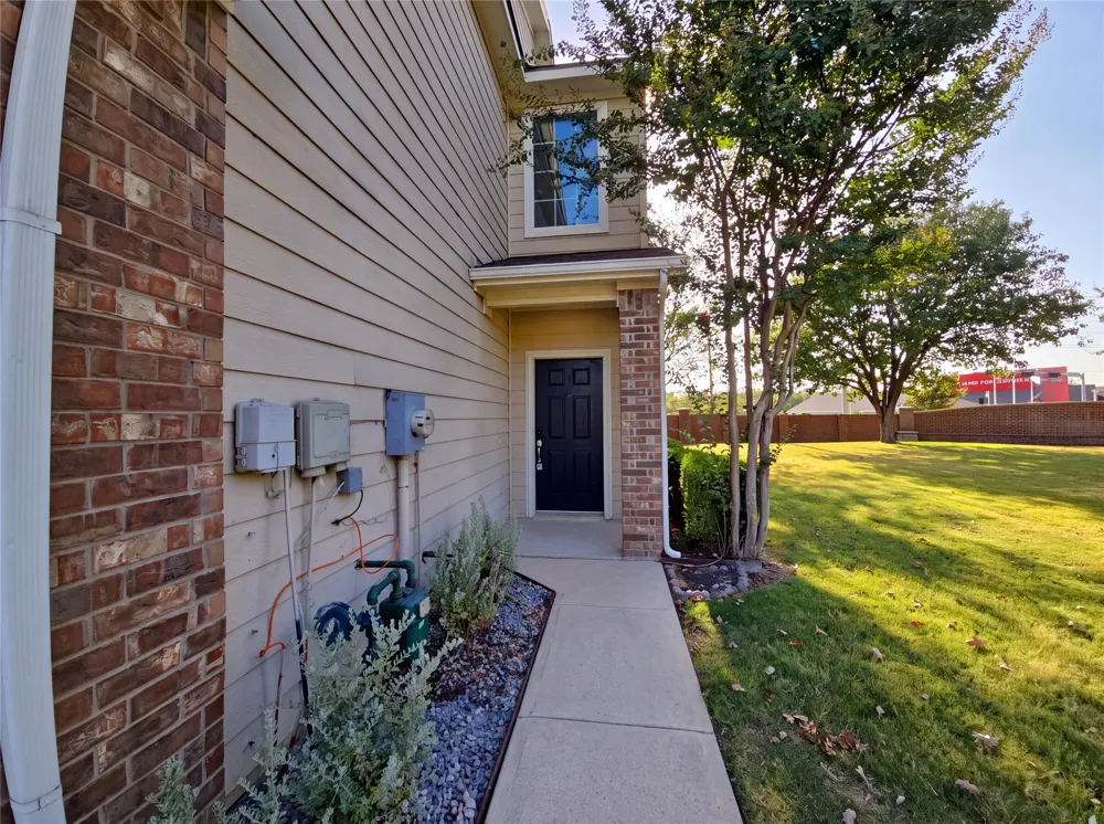 8621 Brunswick Drive Plano, TX 75024