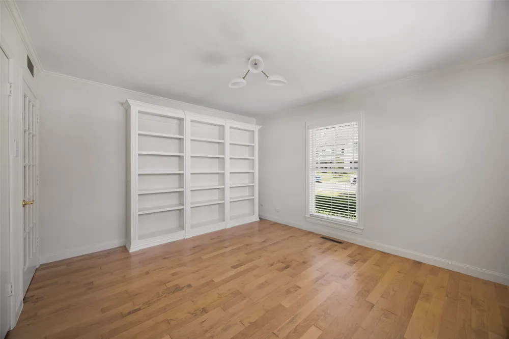 3813 Purdue Avenue University Park, TX 75225