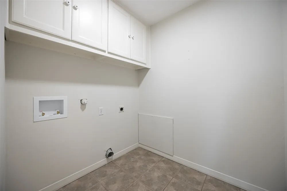 3813 Purdue Avenue University Park, TX 75225