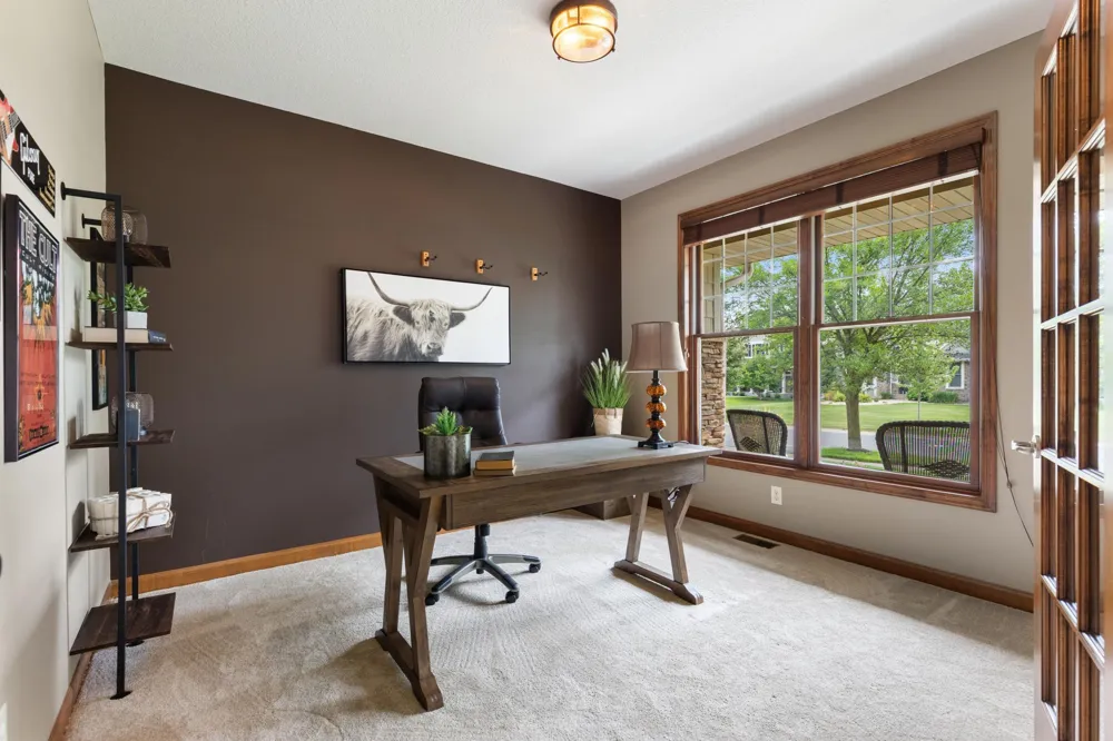 1752 Carriage Drive Victoria, MN 55386