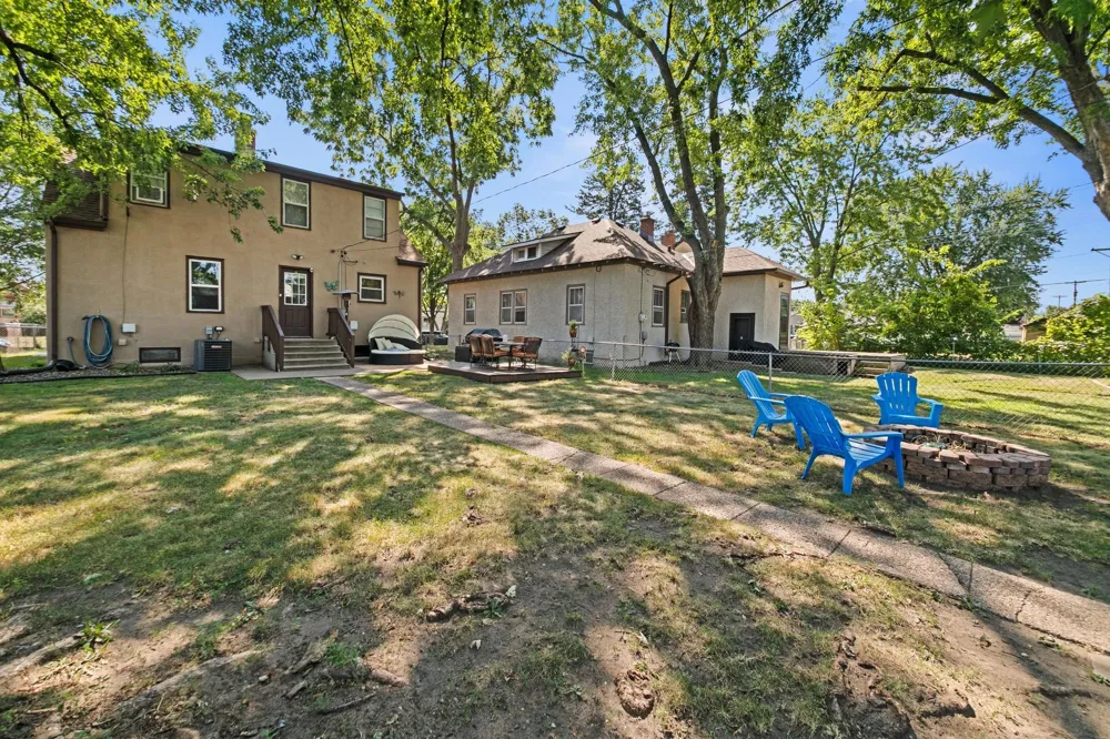 444 6th Avenue S South Saint Paul, MN 55075