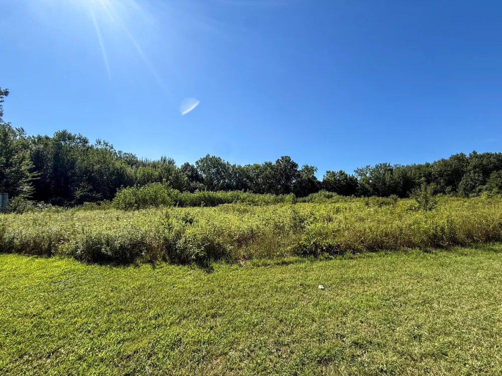 2661 E Empire Avenue Benton Harbor, MI 49022