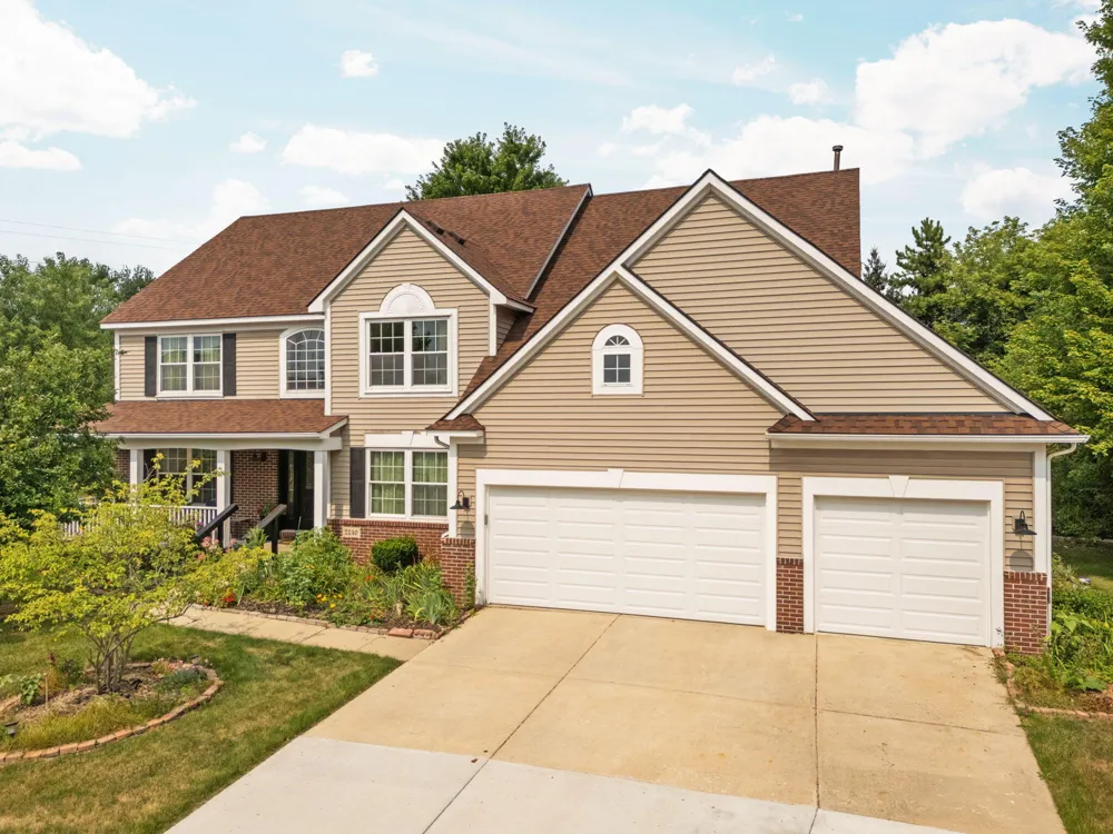 2240 Indian Creek Circle Ann Arbor, MI 48105