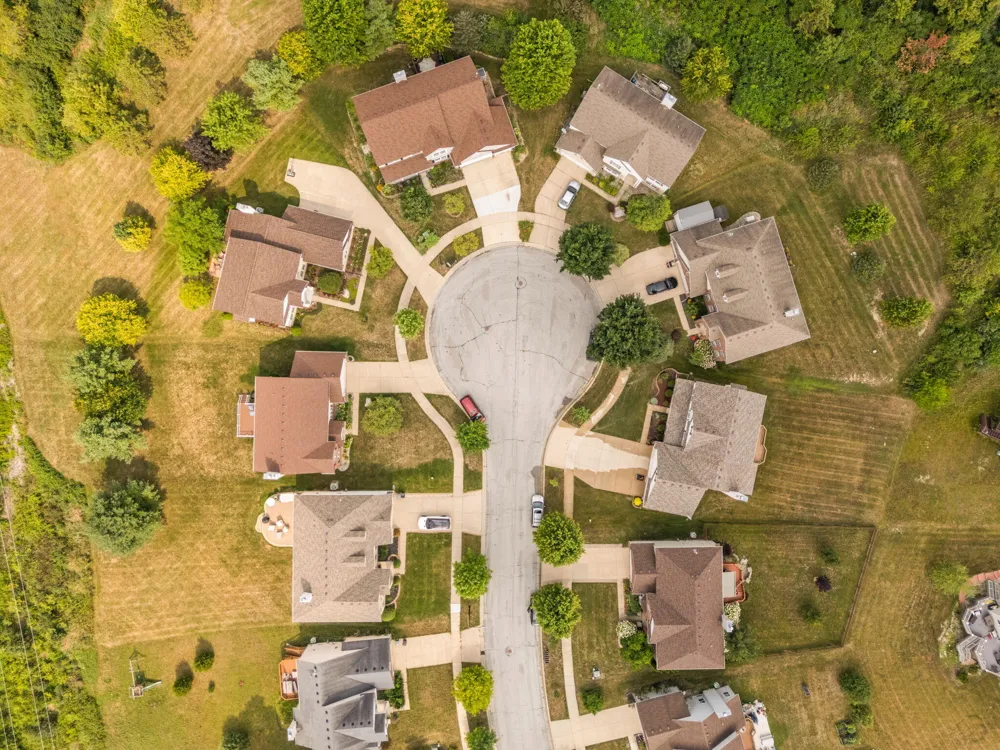 2240 Indian Creek Circle Ann Arbor, MI 48105