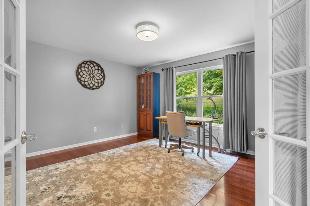 2240 Indian Creek Circle Ann Arbor, MI 48105