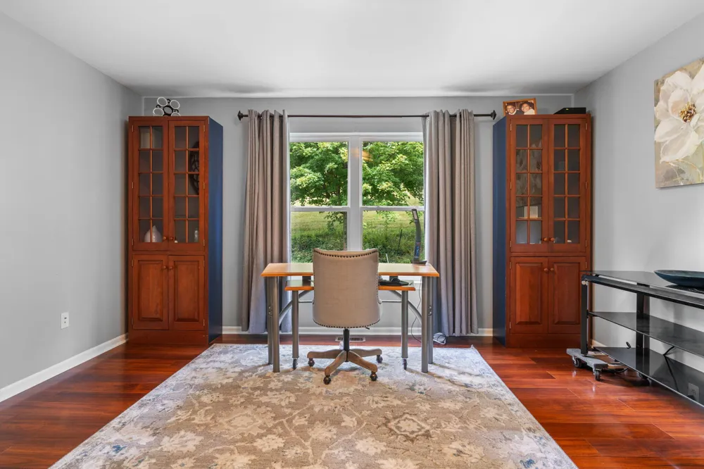 2240 Indian Creek Circle Ann Arbor, MI 48105