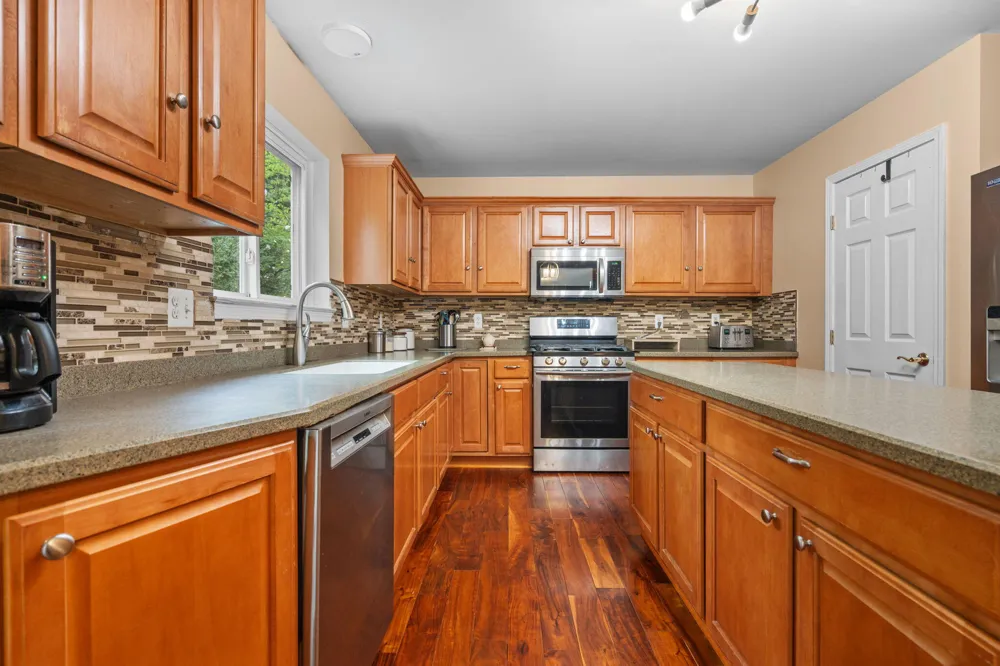 2240 Indian Creek Circle Ann Arbor, MI 48105