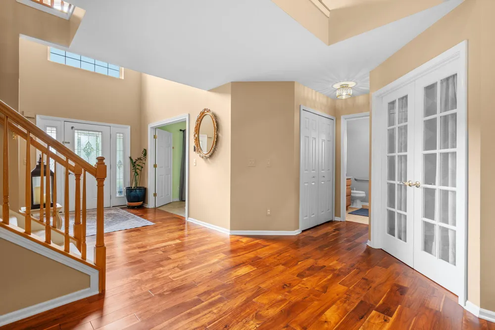 2240 Indian Creek Circle Ann Arbor, MI 48105