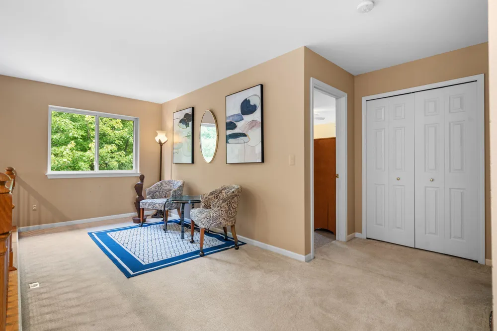 2240 Indian Creek Circle Ann Arbor, MI 48105