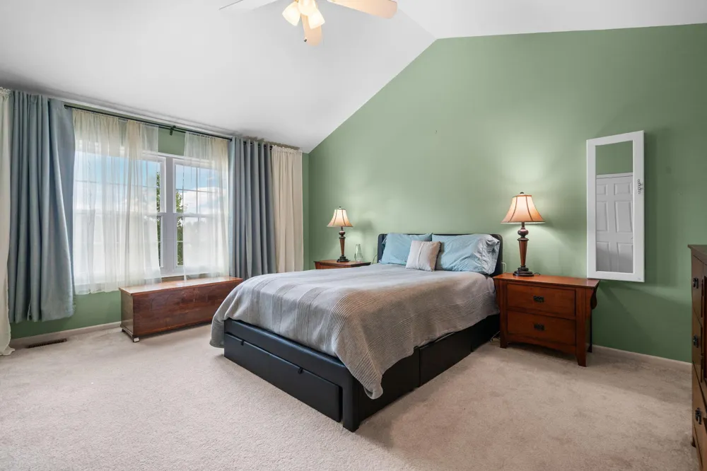 2240 Indian Creek Circle Ann Arbor, MI 48105