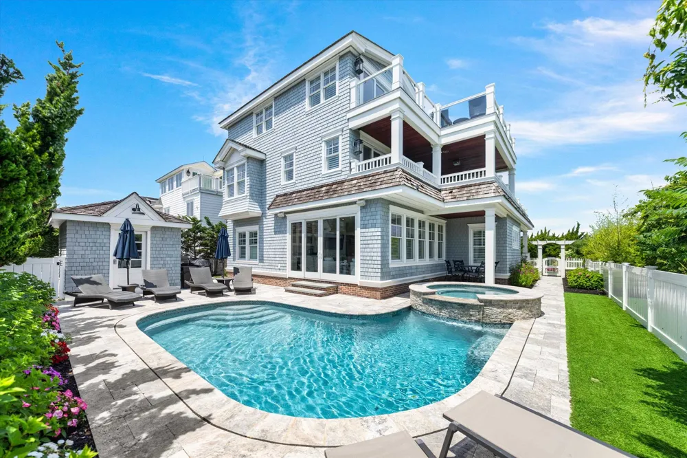 130 74th Street Avalon, NJ 08202