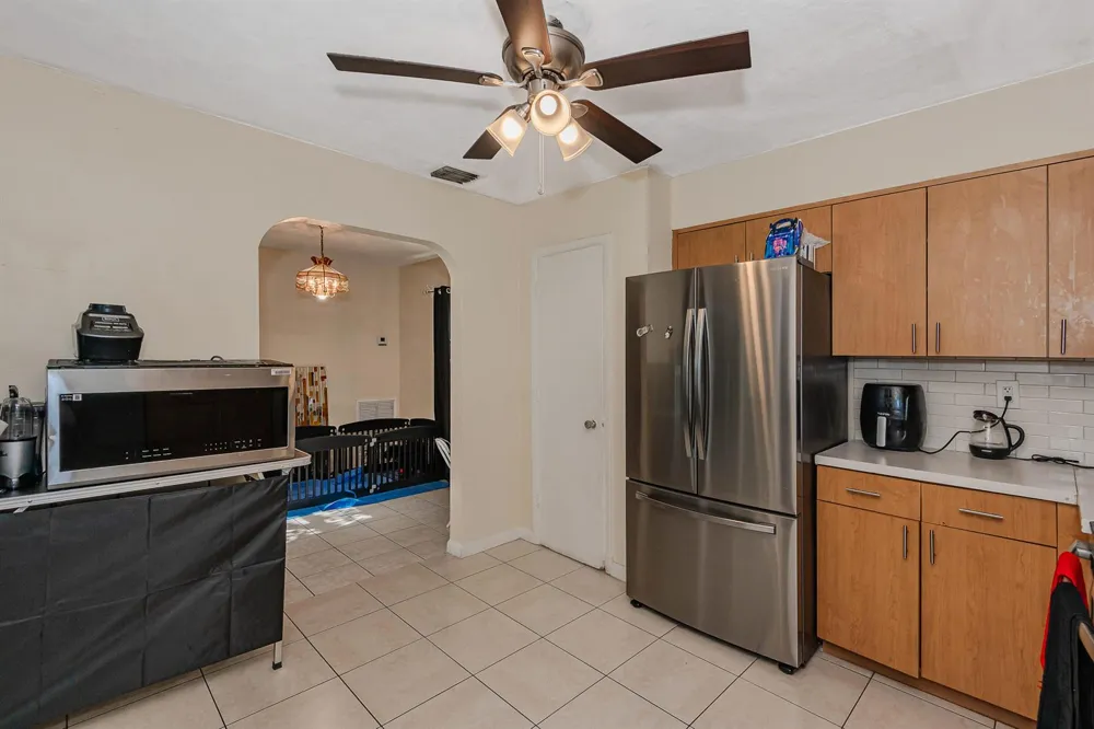 3611 NW 40TH COURT Lauderdale Lakes, FL 33309