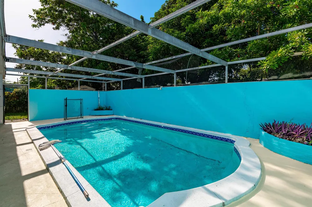 3611 NW 40TH COURT Lauderdale Lakes, FL 33309
