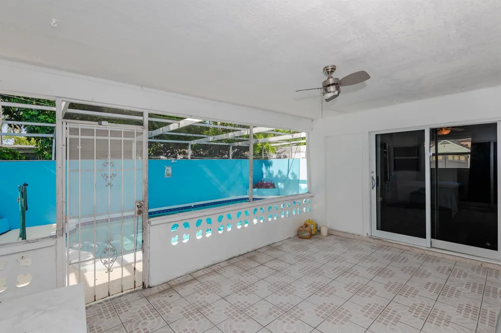 3611 NW 40TH COURT Lauderdale Lakes, FL 33309