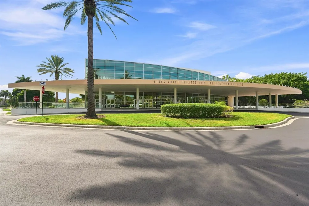 7254 FAIRFAX DRIVE #304 Tamarac, FL 33321