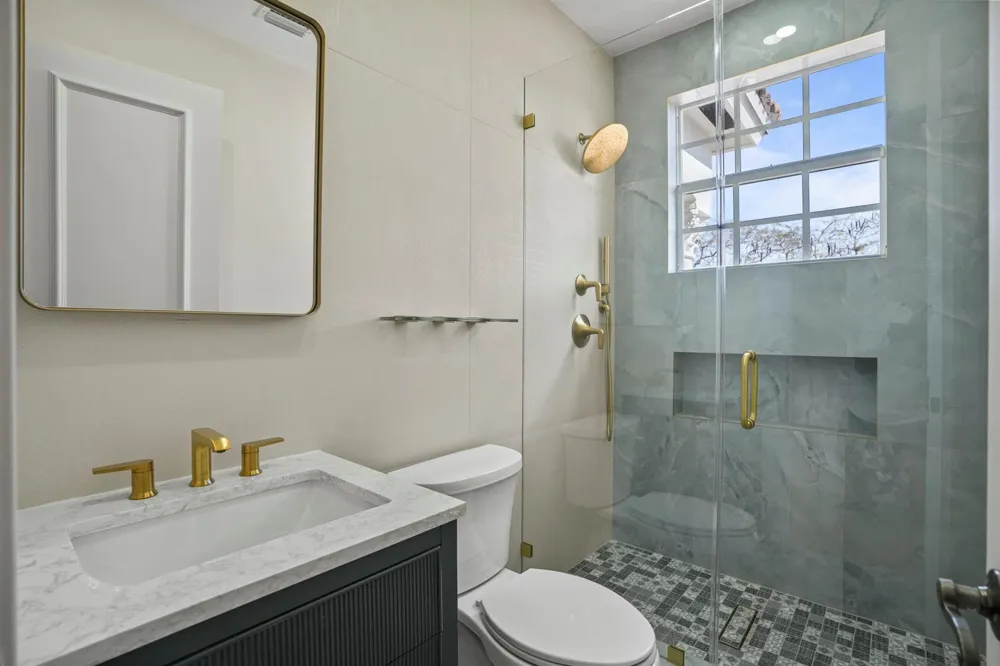 3201 E Stonebrook Circle Davie, FL 33330