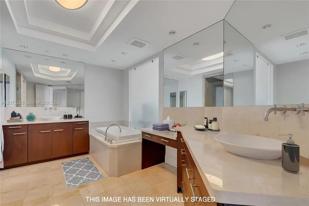 10295 Collins Ave #804 Bal Harbour, FL 33154