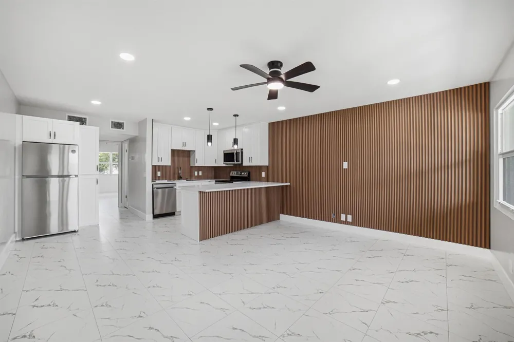 350 Farnham Q #350 Deerfield Beach, FL 33442