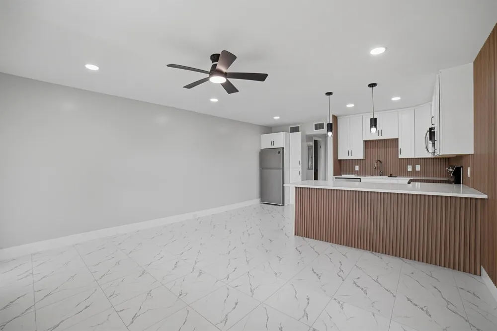 350 Farnham Q #350 Deerfield Beach, FL 33442