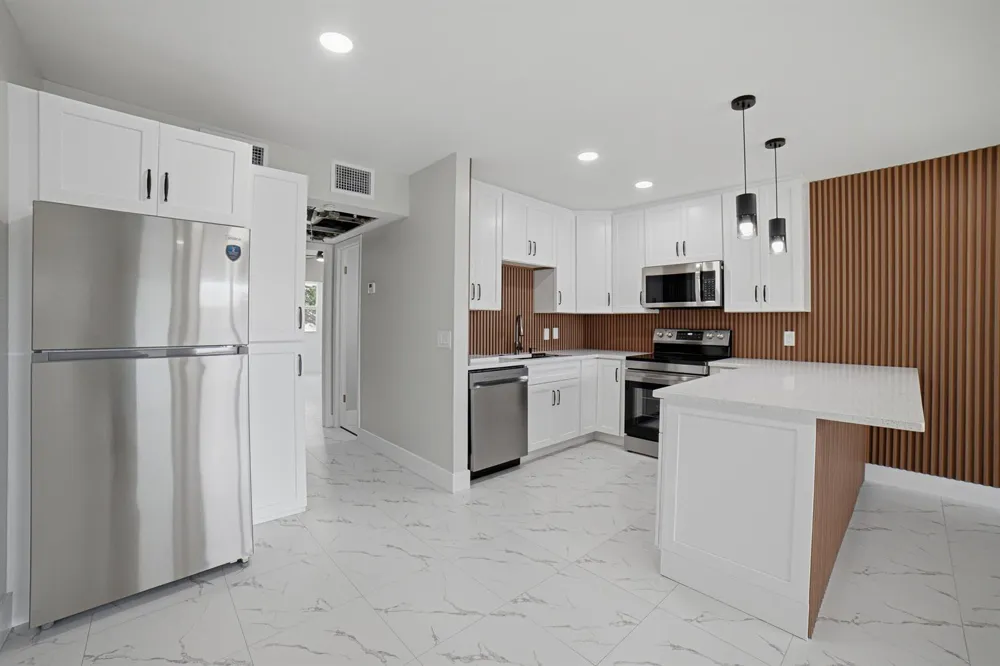 350 Farnham Q #350 Deerfield Beach, FL 33442