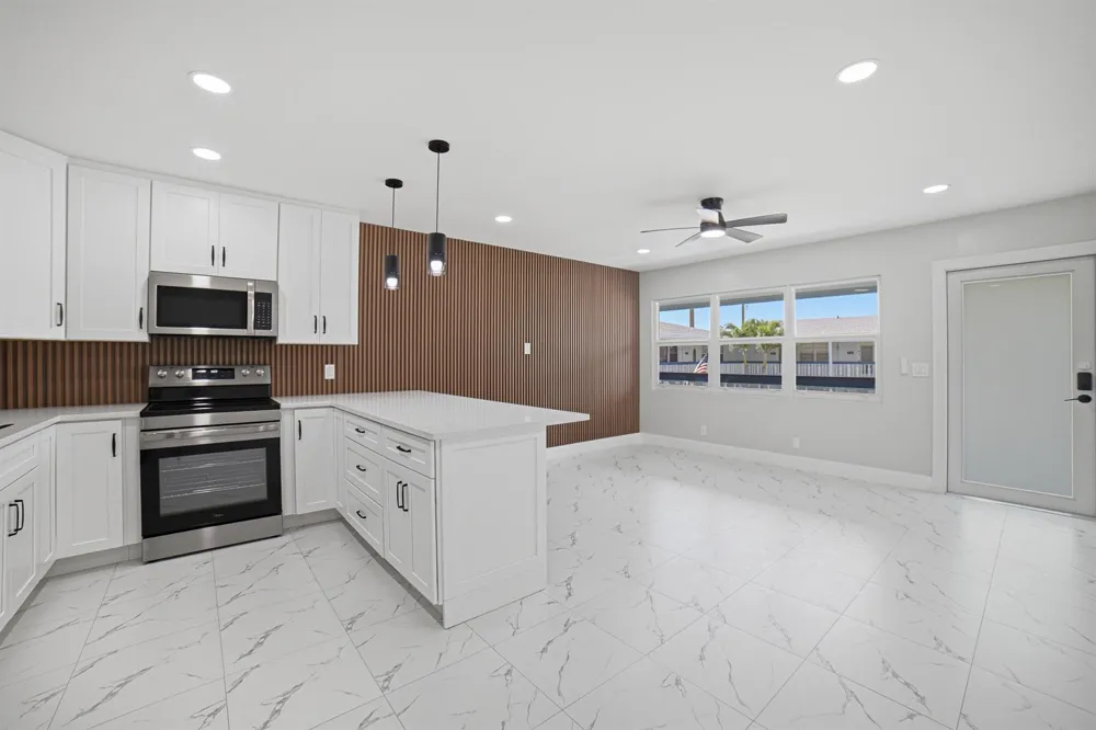 350 Farnham Q #350 Deerfield Beach, FL 33442