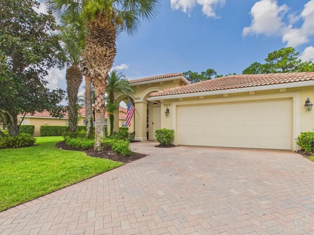 7059 MAIDSTONE DRIVE Port St. Lucie, FL 34986