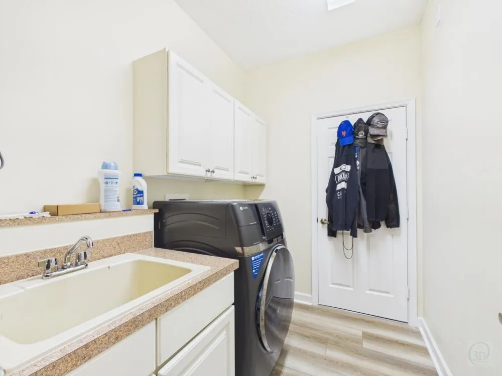 7059 MAIDSTONE DRIVE Port St. Lucie, FL 34986