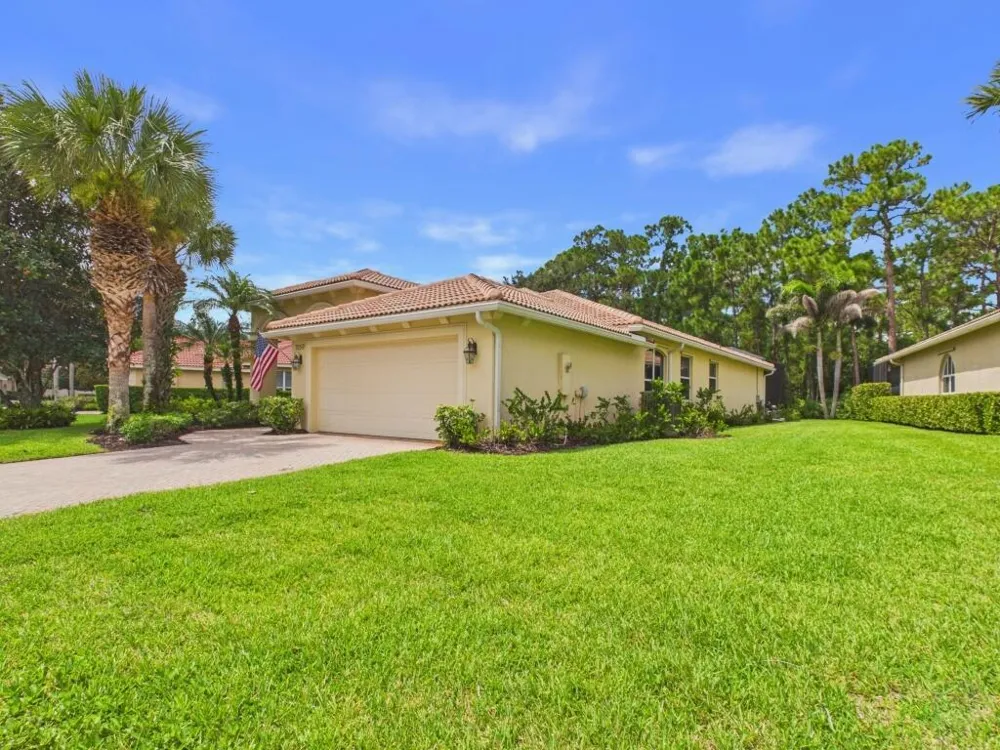 7059 MAIDSTONE DRIVE Port St. Lucie, FL 34986