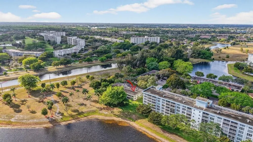 3200 Course Lane #116 Pompano Beach, FL 33069